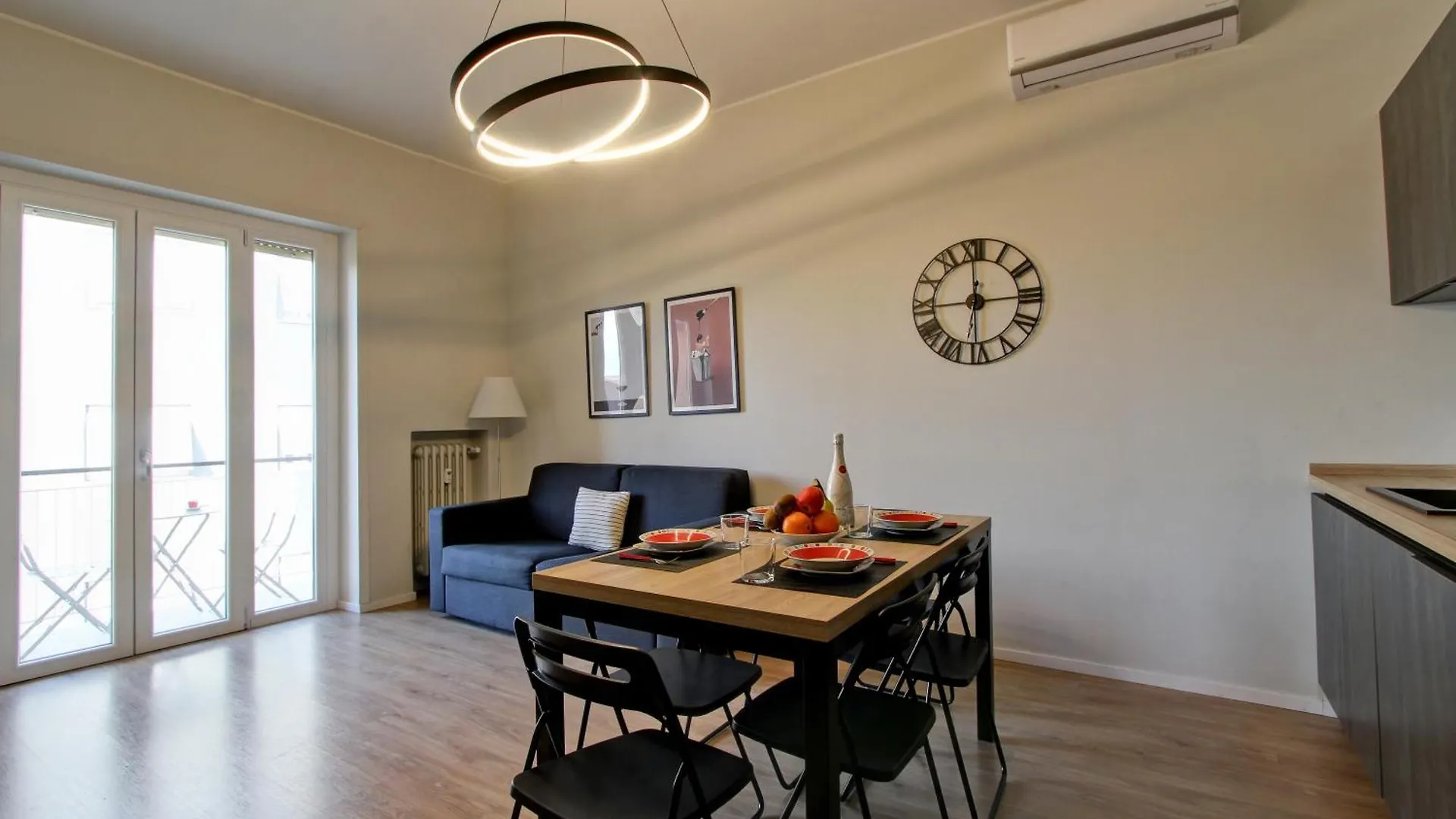 Design Monteverde Flat Rom